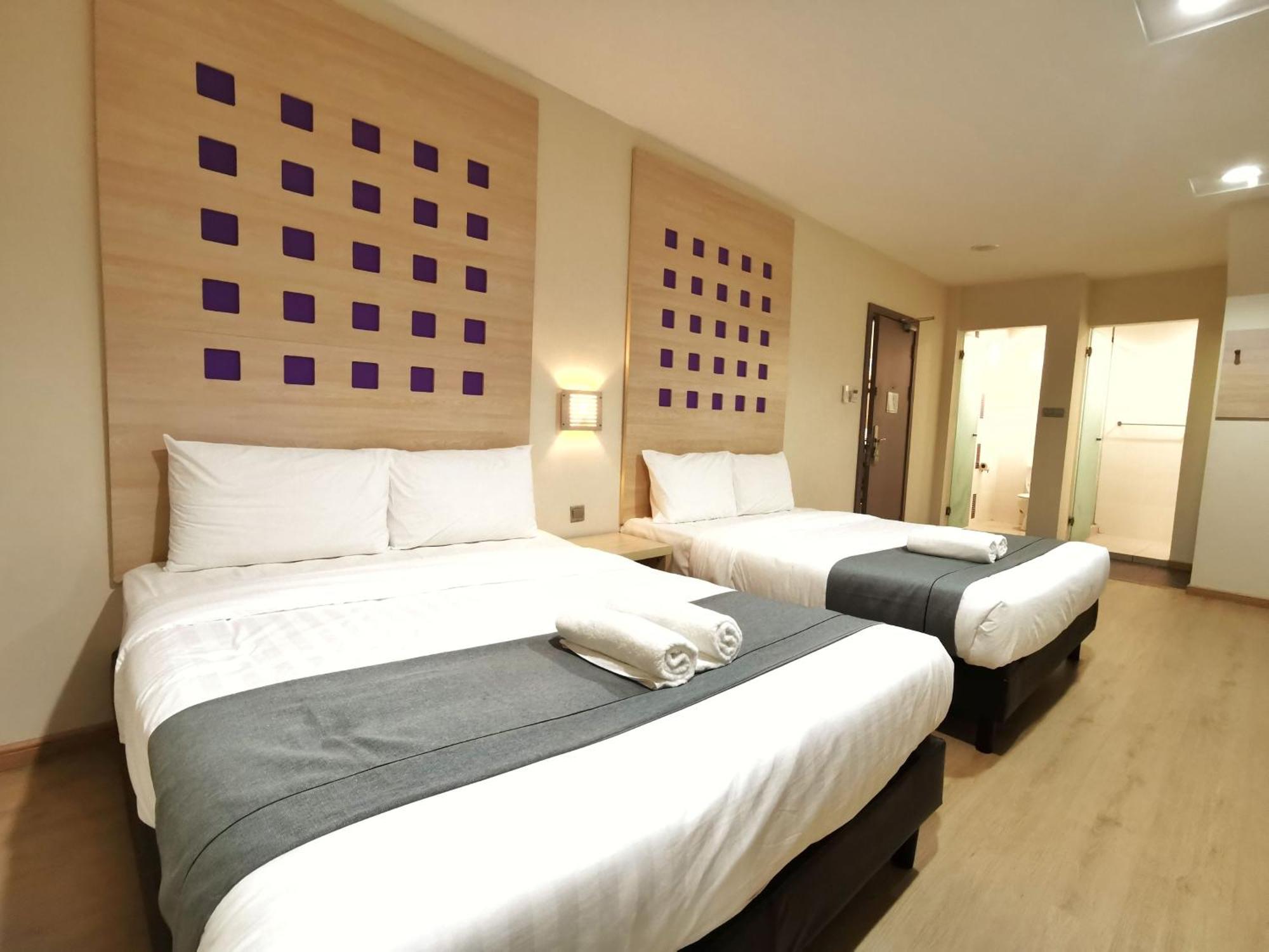 98 Hotel Kuching